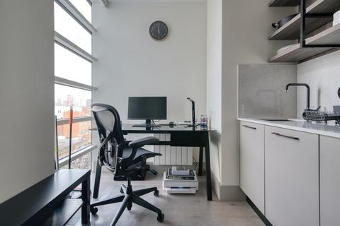 2 bedroom apartment to rent, Houghton Square, 5, London SW9