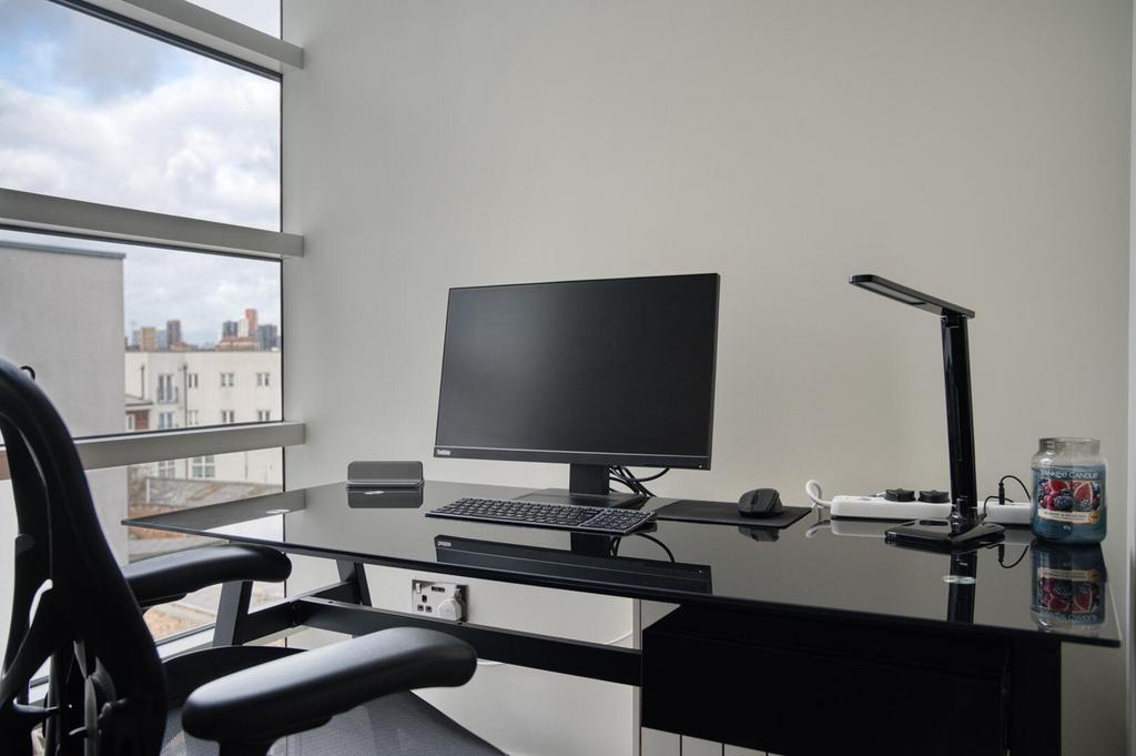AHM - F31, 376 A Clapham Rd, SW9-13.jpg