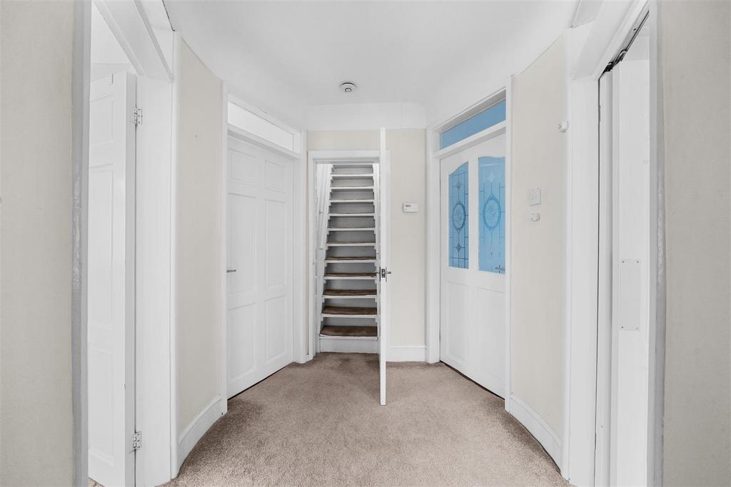Hall.jpg