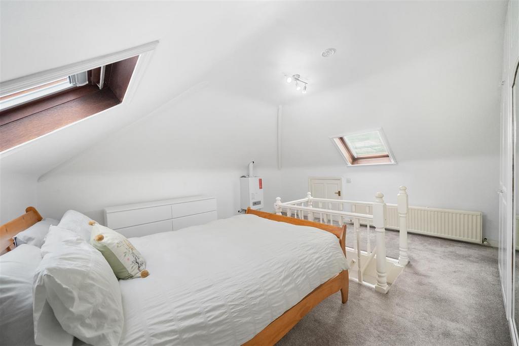 X Bedroom 1d.jpg