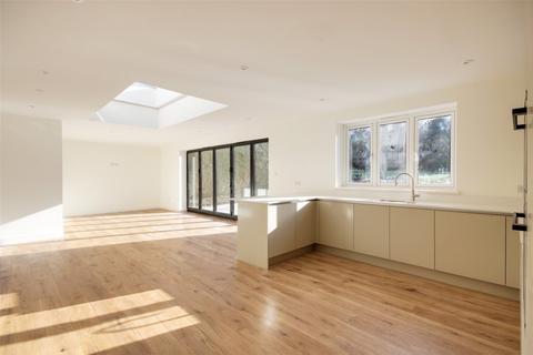 5 bedroom detached house for sale, High Street, Brasted, Westerham, Kent, TN16