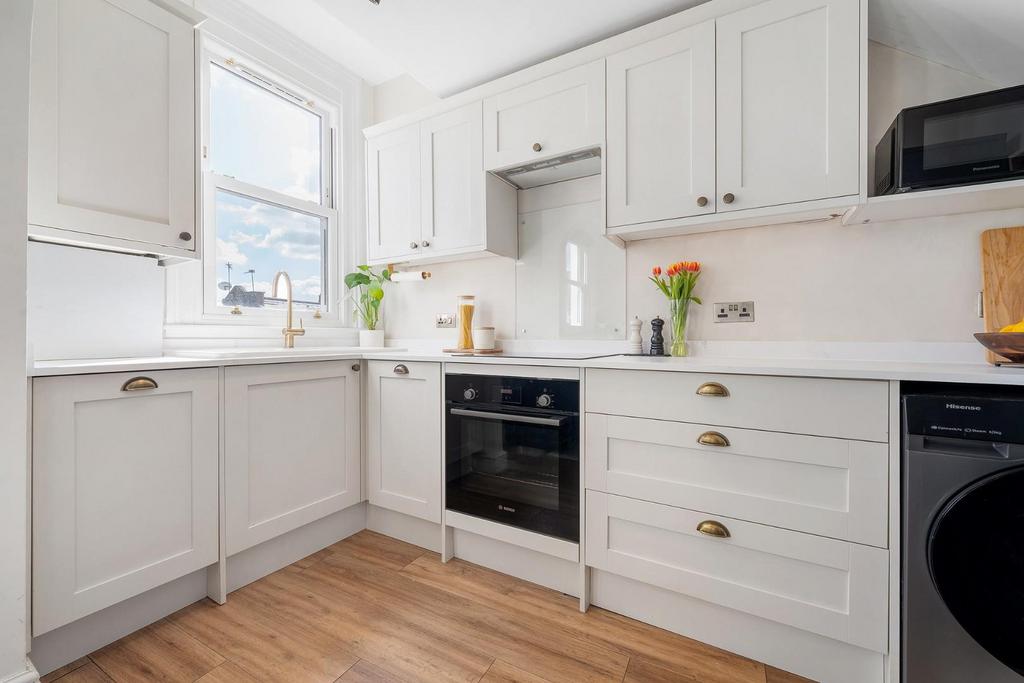 Kitchen.JPG