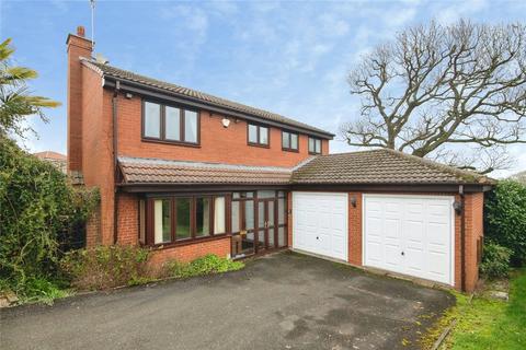 4 bedroom detached house for sale, Cornwell Close, REDDITCH, Worcestershire, B98