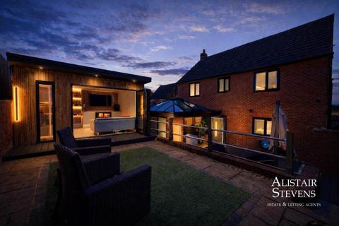undefined, Mollis Grove, Moorside
