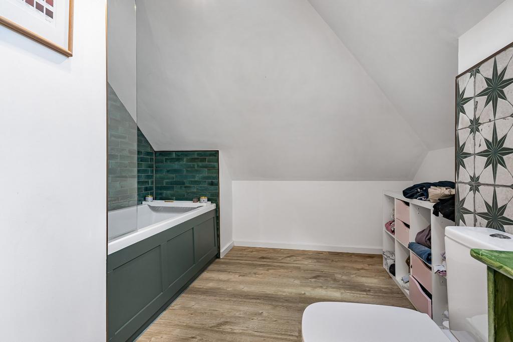 Bathroom First Floor