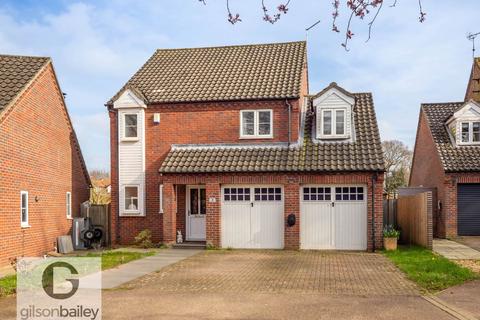 4 bedroom detached house for sale, Acorn Close, Norwich NR13