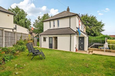 2 bedroom semi-detached house for sale, Raynel Approach, Leeds