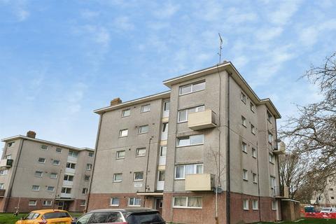 undefined, Southampton SO16