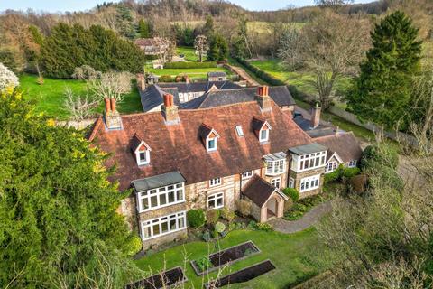 undefined, Green Dene, East Horsley, KT24