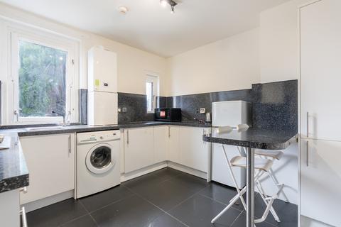 3 bedroom flat for sale, Main Street, Bellshill, ML4