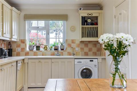 3 bedroom detached house for sale, Waterford Gardens, Climping