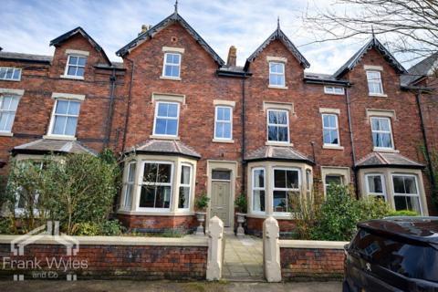 6 bedroom terraced house for sale, Cecil Street, Lytham St. Annes, Lancashire