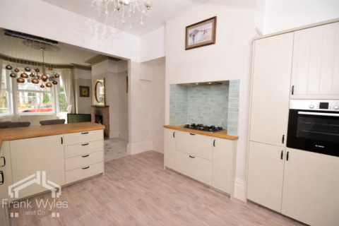 6 bedroom terraced house for sale, Cecil Street, Lytham St. Annes, Lancashire
