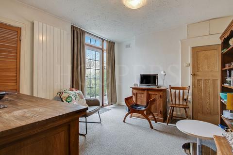 undefined, Braemar Avenue, London, NW10