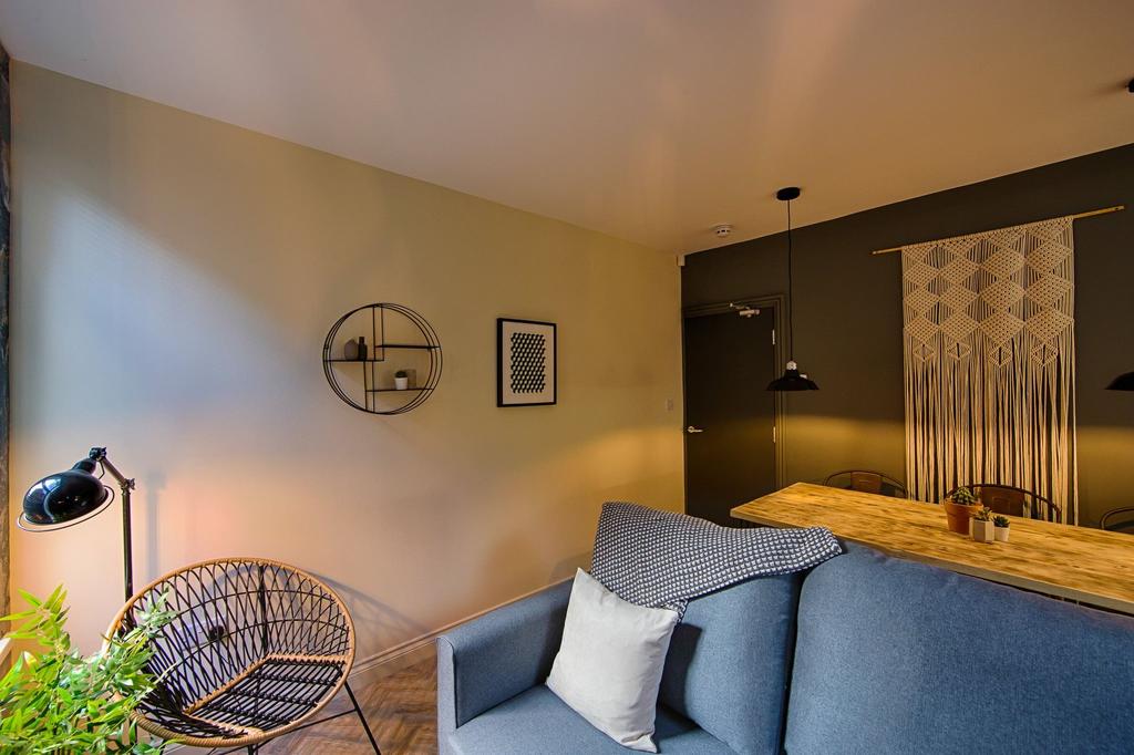 Shared Lounge/Diner