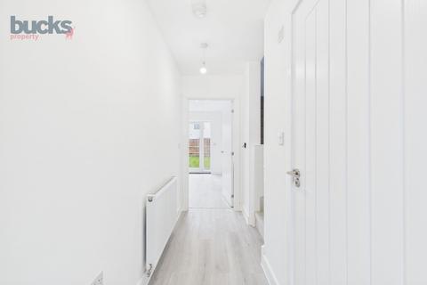 undefined, Francis Ave, Aylesbury, HP21