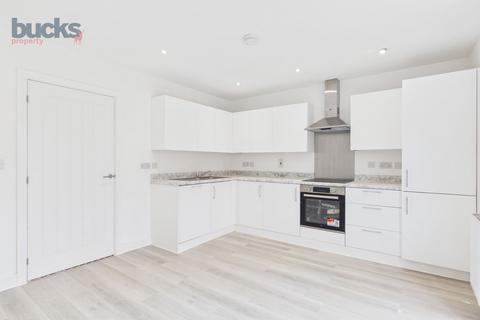 undefined, Francis Ave, Aylesbury, HP21