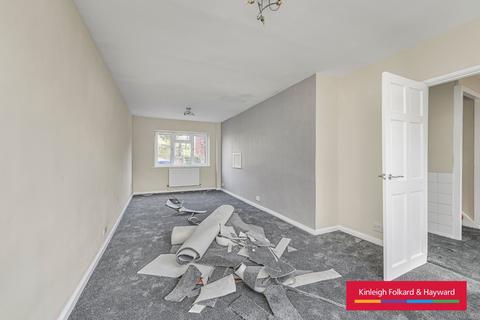 3 bedroom property to rent, Calvin Close, Orpington, BR5