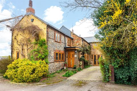 3 bedroom detached house for sale - Station Road, Princes Risborough, Buckinghamshire, HP27