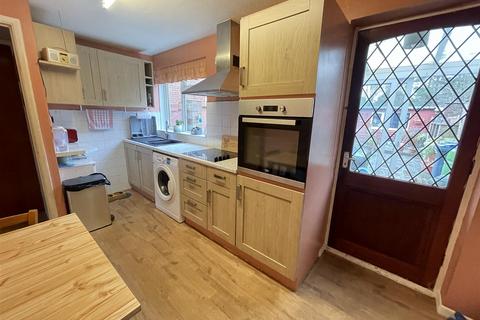 undefined, Spiders Island, Salisbury SP5