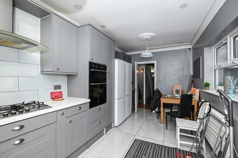 1 bedroom in a house share to rent, Rochester Street, Chatham, ME4