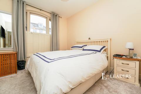 undefined, Winchcombe Street, Cheltenham, Gloucestershire, GL52