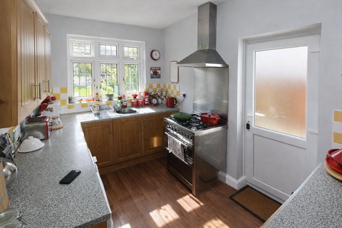 undefined, Netherpark Drive, Gidea Park, RM2