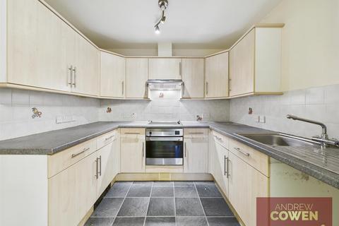2 bedroom flat for sale, North Leas Avenue, Scarborough YO12