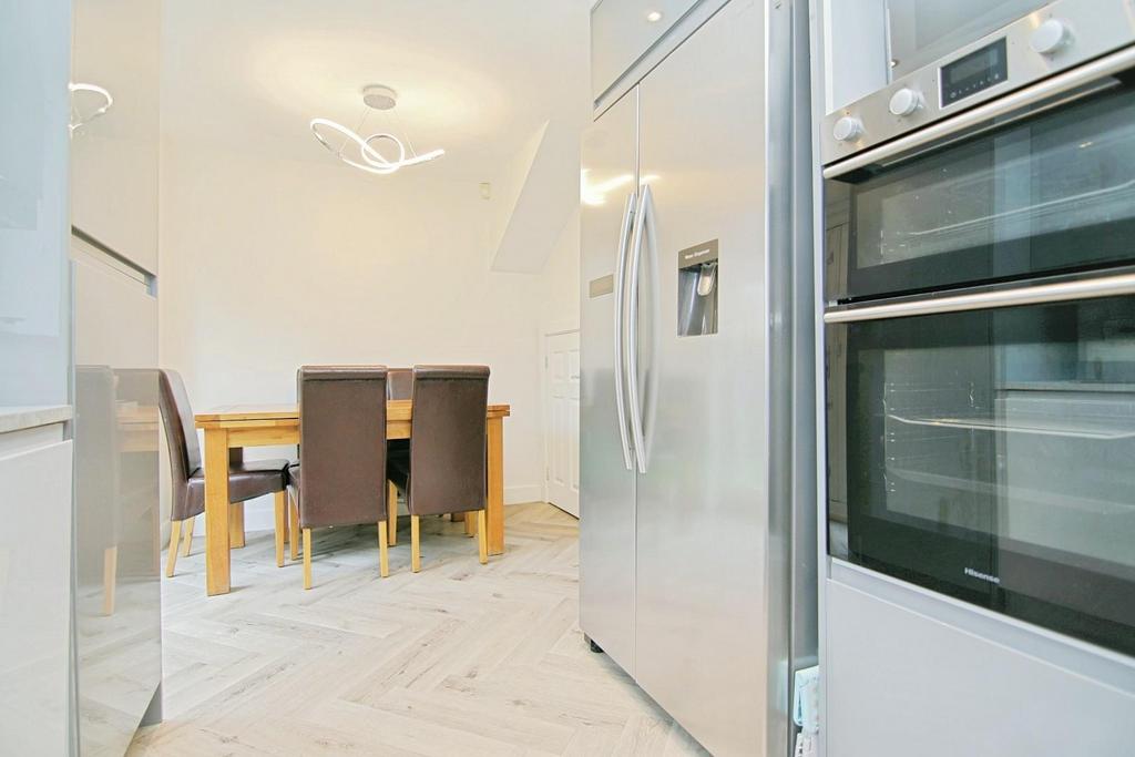 Kitchen diner