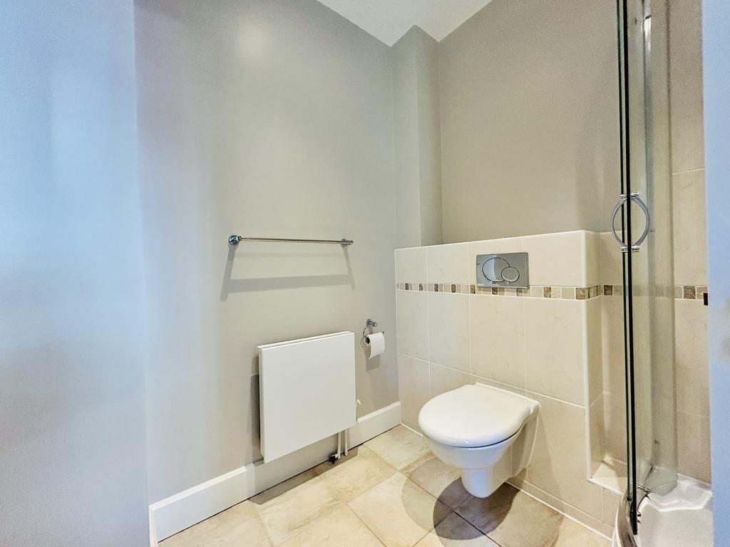 En-suite Bathroom