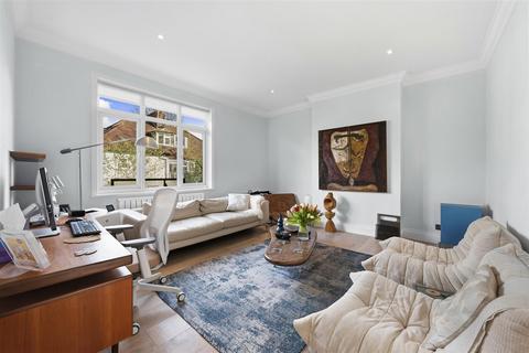 4 bedroom house for sale, Park Avenue, Golders Hill Park, NW11