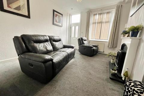 2 bedroom terraced house for sale, Newmarket Road, Ashton-Under-Lyne OL7