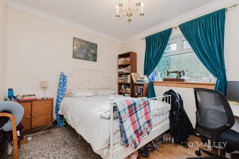 undefined, Claremont, Alloa