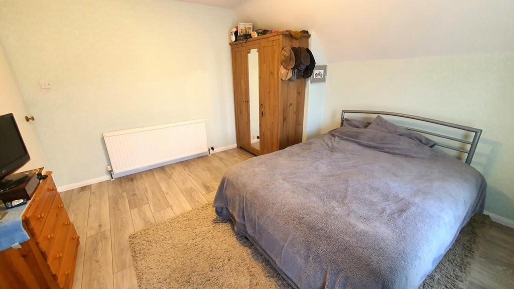 Front bedroom