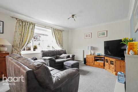 undefined, Peters Grove, Ipswich