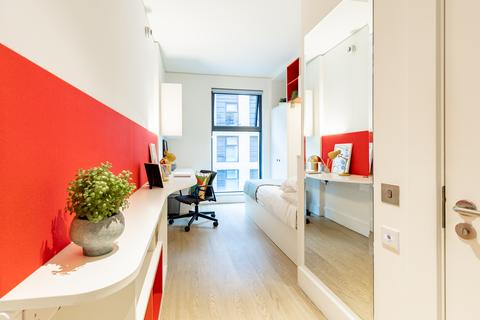 undefined, Deluxe En Suite at Spring Mews, 10 Tinworth Street SE11