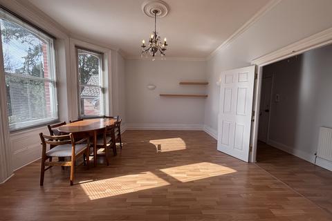 2 bedroom apartment to rent, Cavendish Road, BOURNEMOUTH
