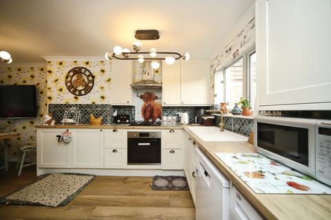 undefined, Richards Crescent, Monkton Heathfield, Taunton