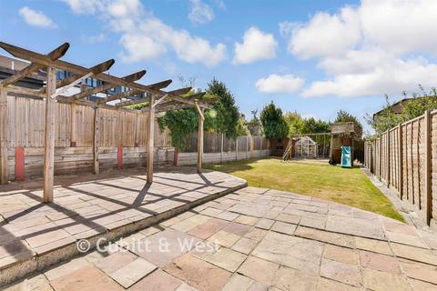 4 bedroom semi-detached house for sale, Copse Road, Meadvale, Surrey