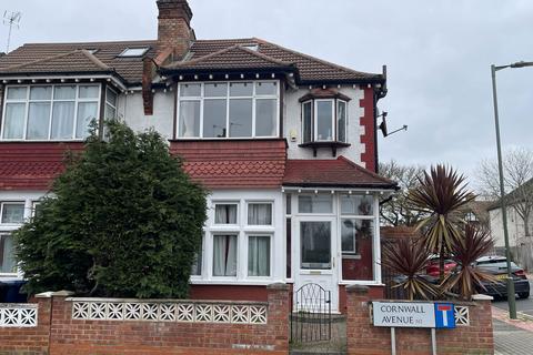 undefined, Cornwall Avenue, London N3
