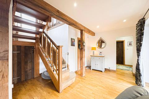 undefined, Liverpool Road, Neston, CH64