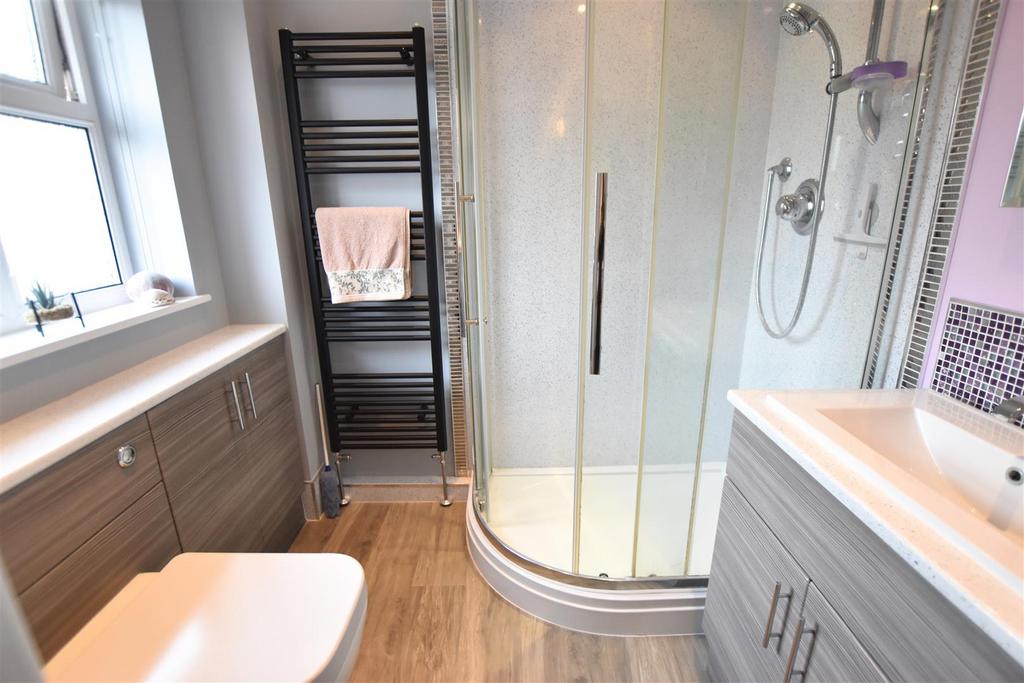 En suite shower room