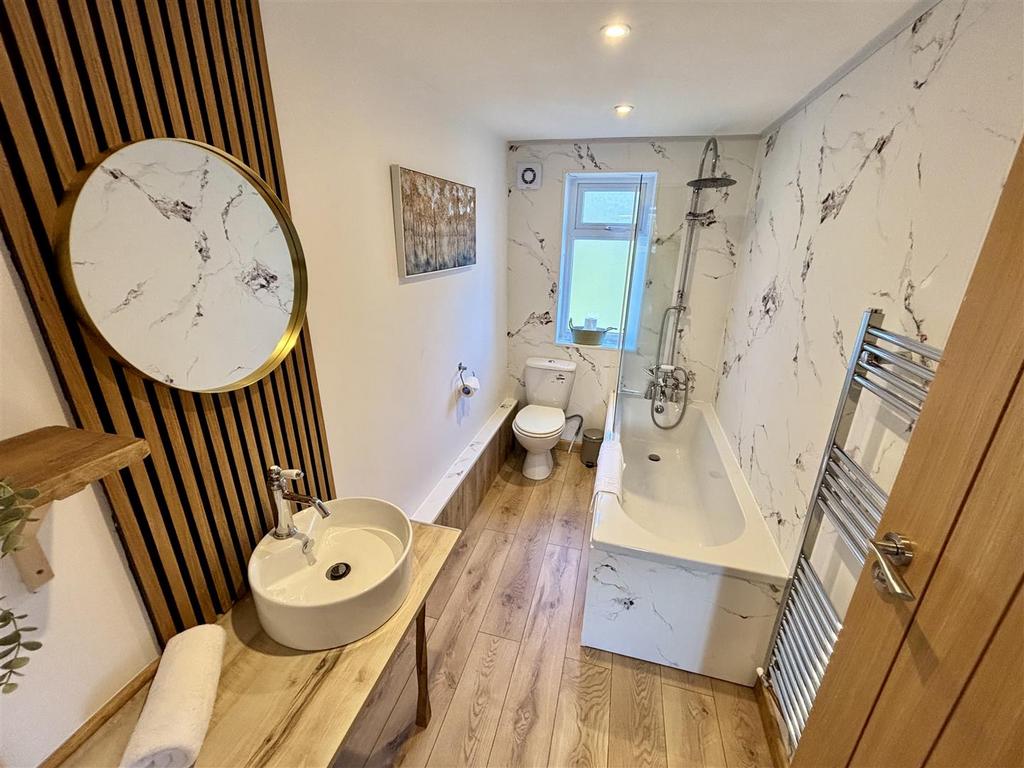 Bathroom/WC