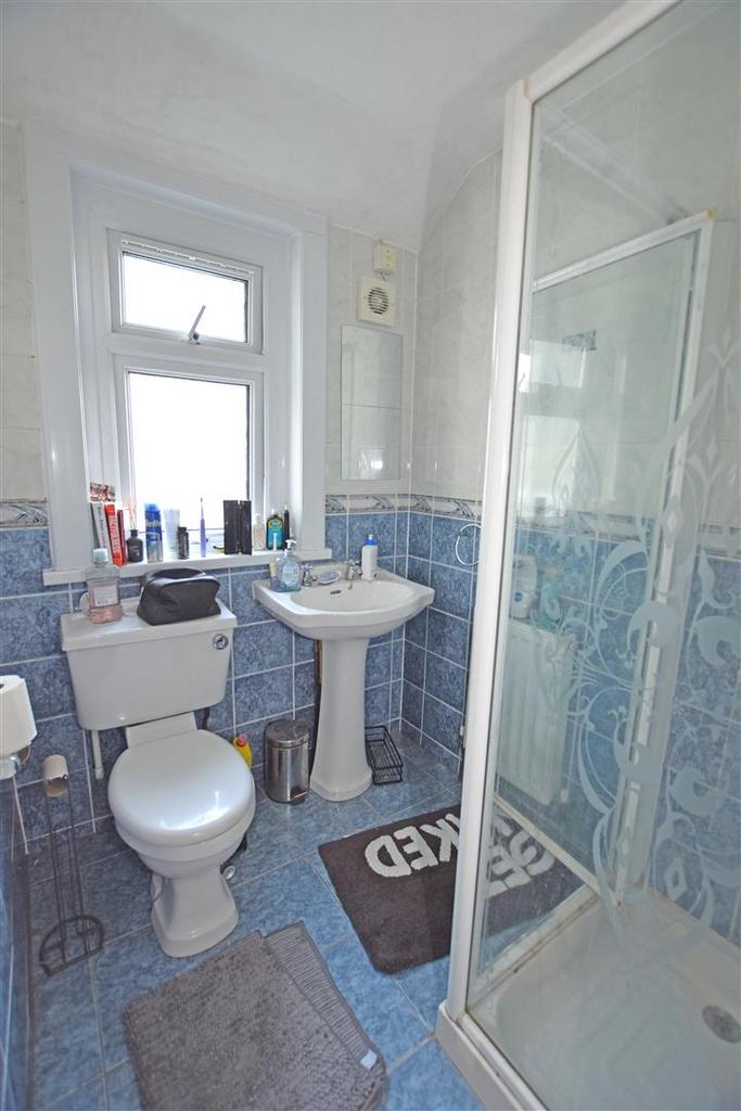Shower room.jpg
