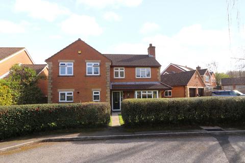 4 bedroom detached house for sale, Holly Gardens, Southampton SO30