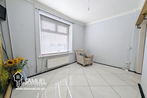 4 bedroom semi-detached house for sale, Oakland Street, Mountain Ash, Rhondda Cynon Taf, CF45 3AL