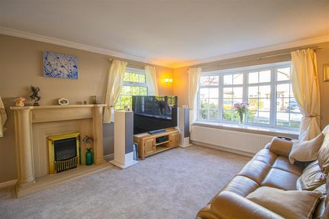 4 bedroom semi-detached house for sale, Manor Road Inskip, Preston PR4 0UL