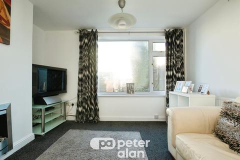 2 bedroom terraced house for sale, Lancaster Road, New Inn, Pontypool
