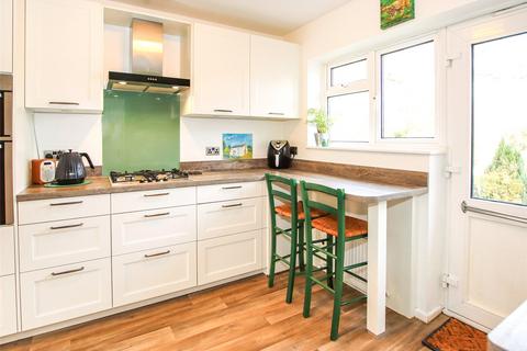 3 bedroom detached house for sale, Newenham Road, Lymington, Hampshire, SO41