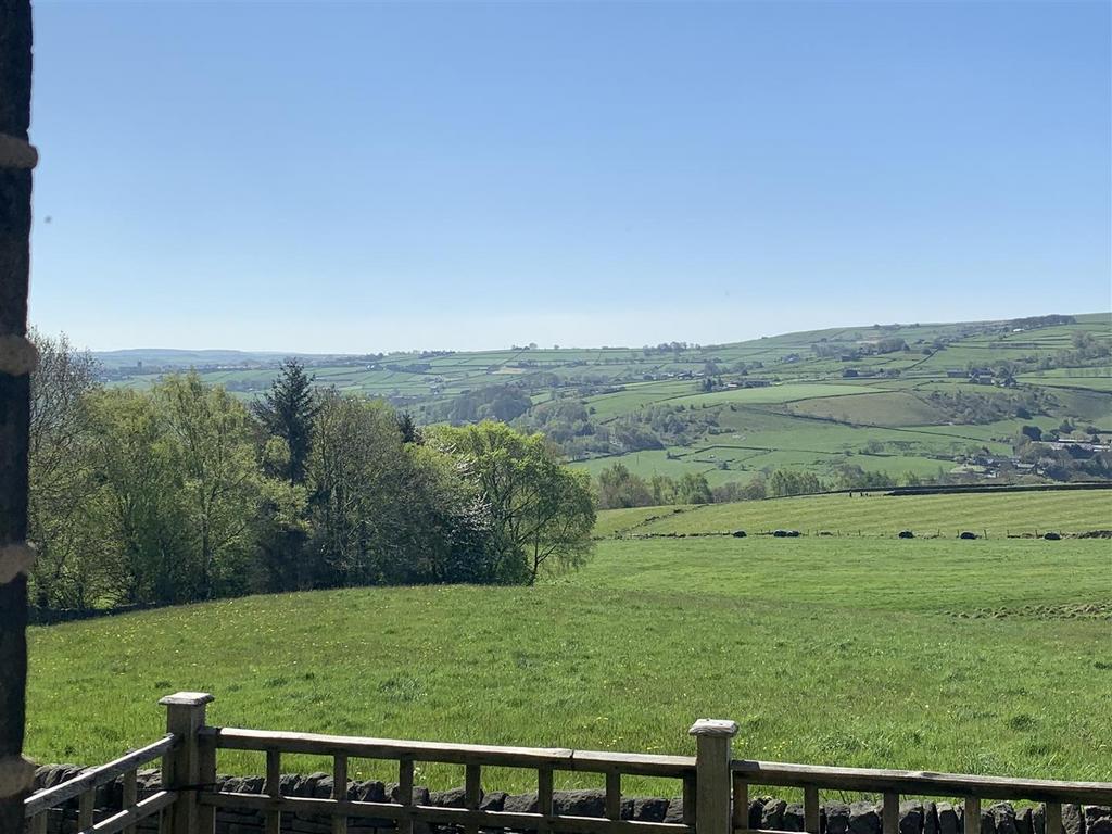 Bramleys Estate Agents - Springfield Terrace - Hal